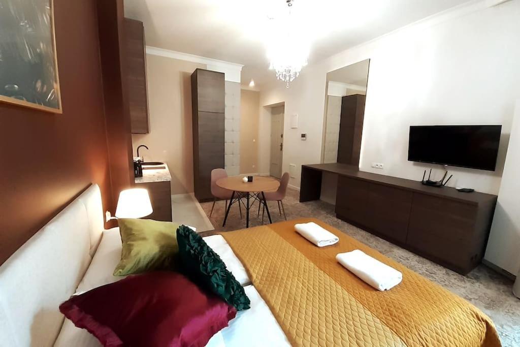 Luxury Apartment - Rakowicka 6 クラクフ エクステリア 写真