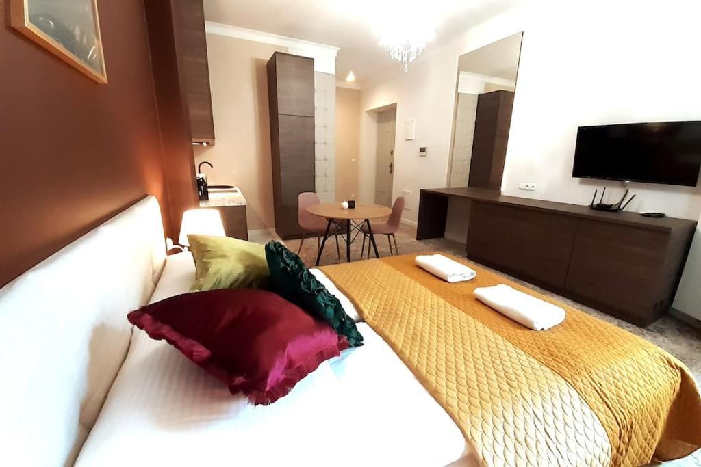 Luxury Apartment - Rakowicka 6 クラクフ エクステリア 写真
